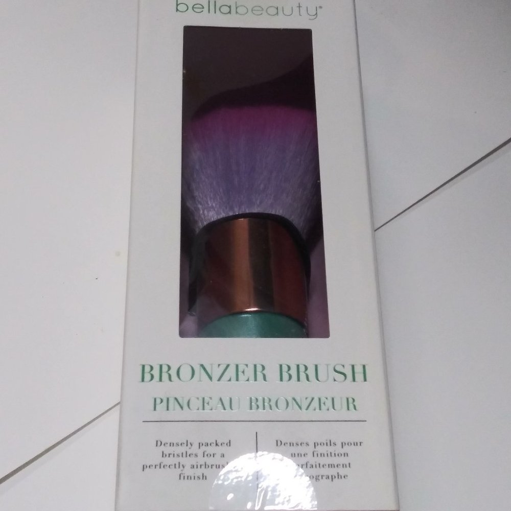 Bronzer Brush